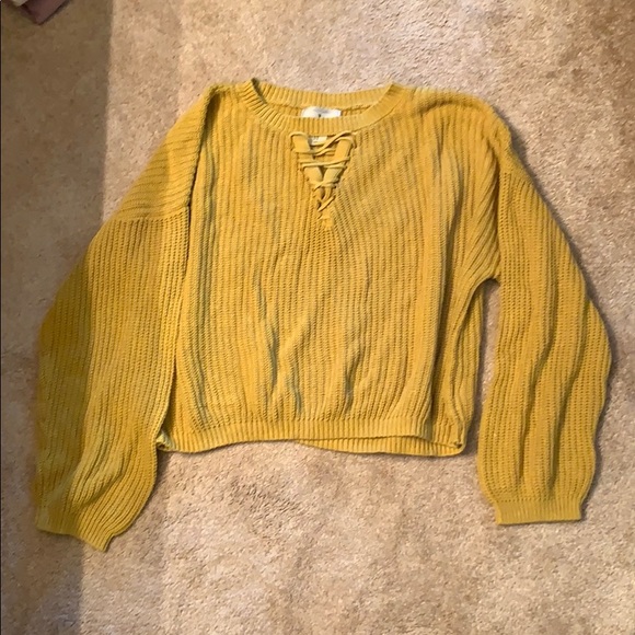 Sweater - Picture 1 of 1